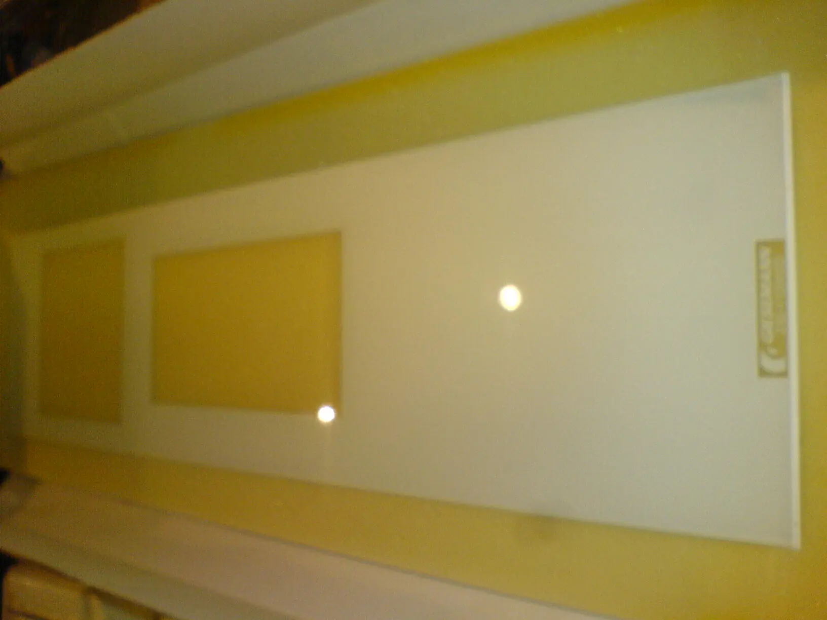 Giesemann UV shield 230 plus (2 huller) 600 mm (L = 599 mm) i hvid